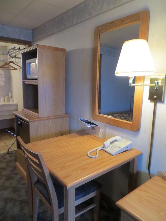 Midtown Western Inn - Kearney Room photo