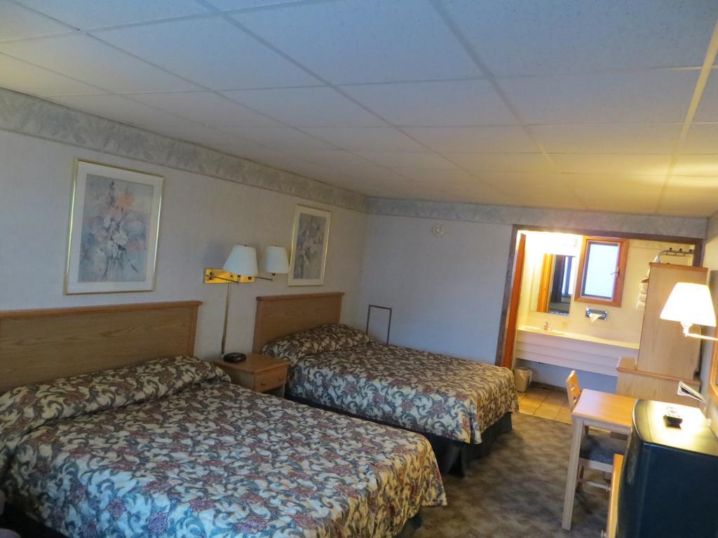 Midtown Western Inn - Kearney Room photo
